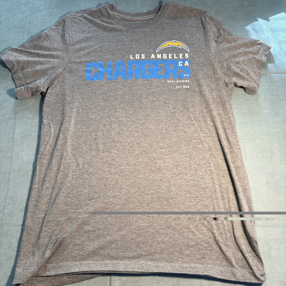 Nike Los Angeles Chargers Mens Large Gray Graphic T-Shirt NFL Football Tee
